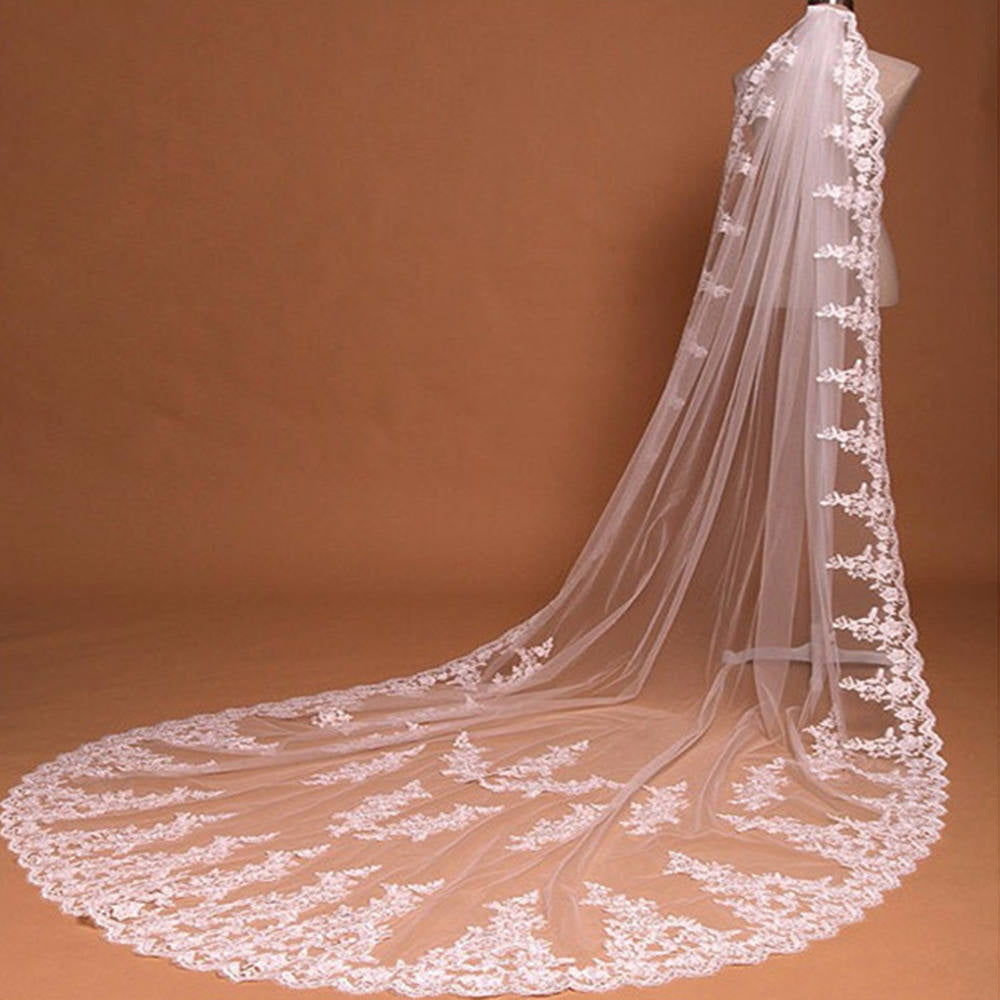 Cathedral Diadem Long Lace Veil