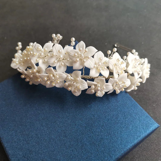 Zarte Schönheit der Königin Marie Antoinette - Blumentiara