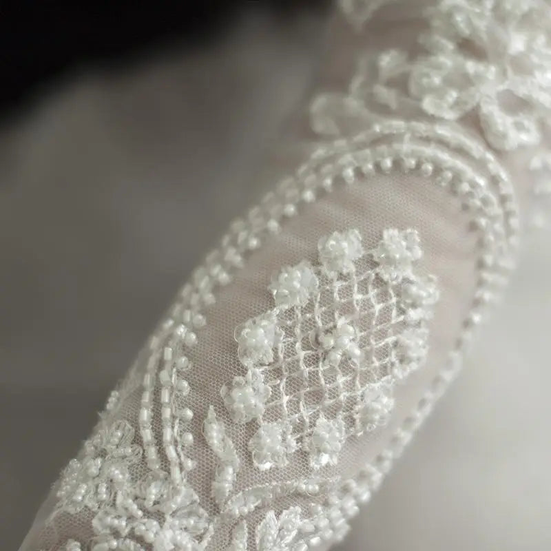 Lace gloves