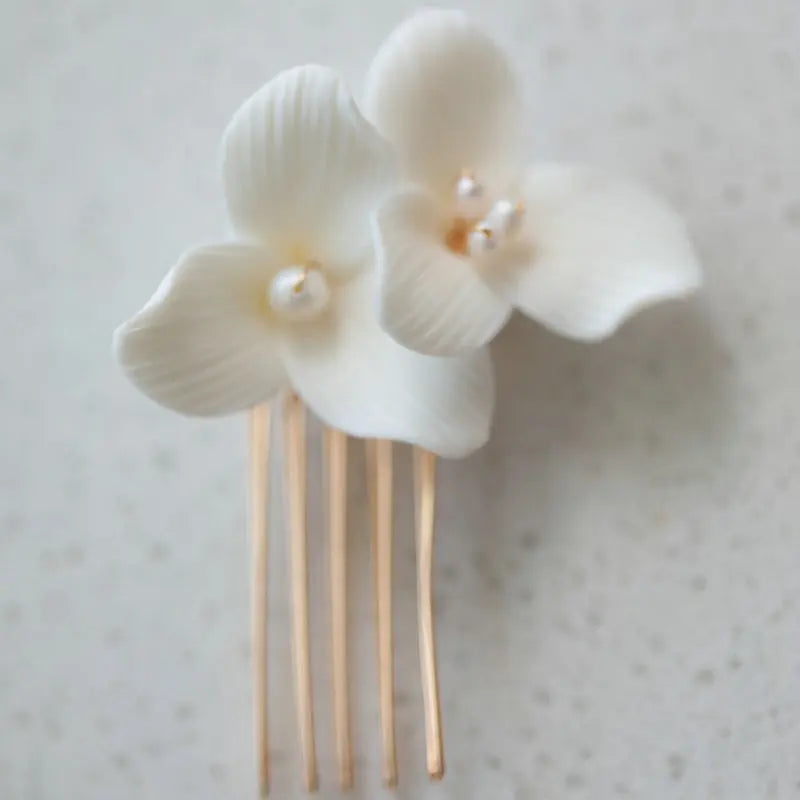 floral-pearl-comb