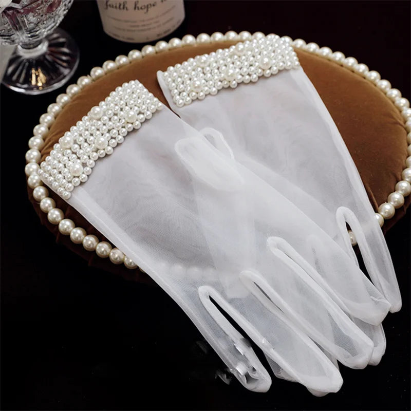 Bridal pearl retro gloves