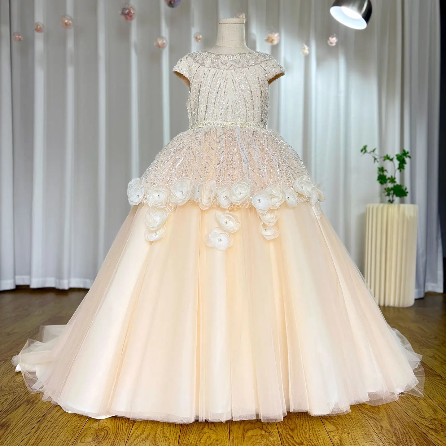 Luxurious Tulle Flower Girl Dress - Enchanting Elegance